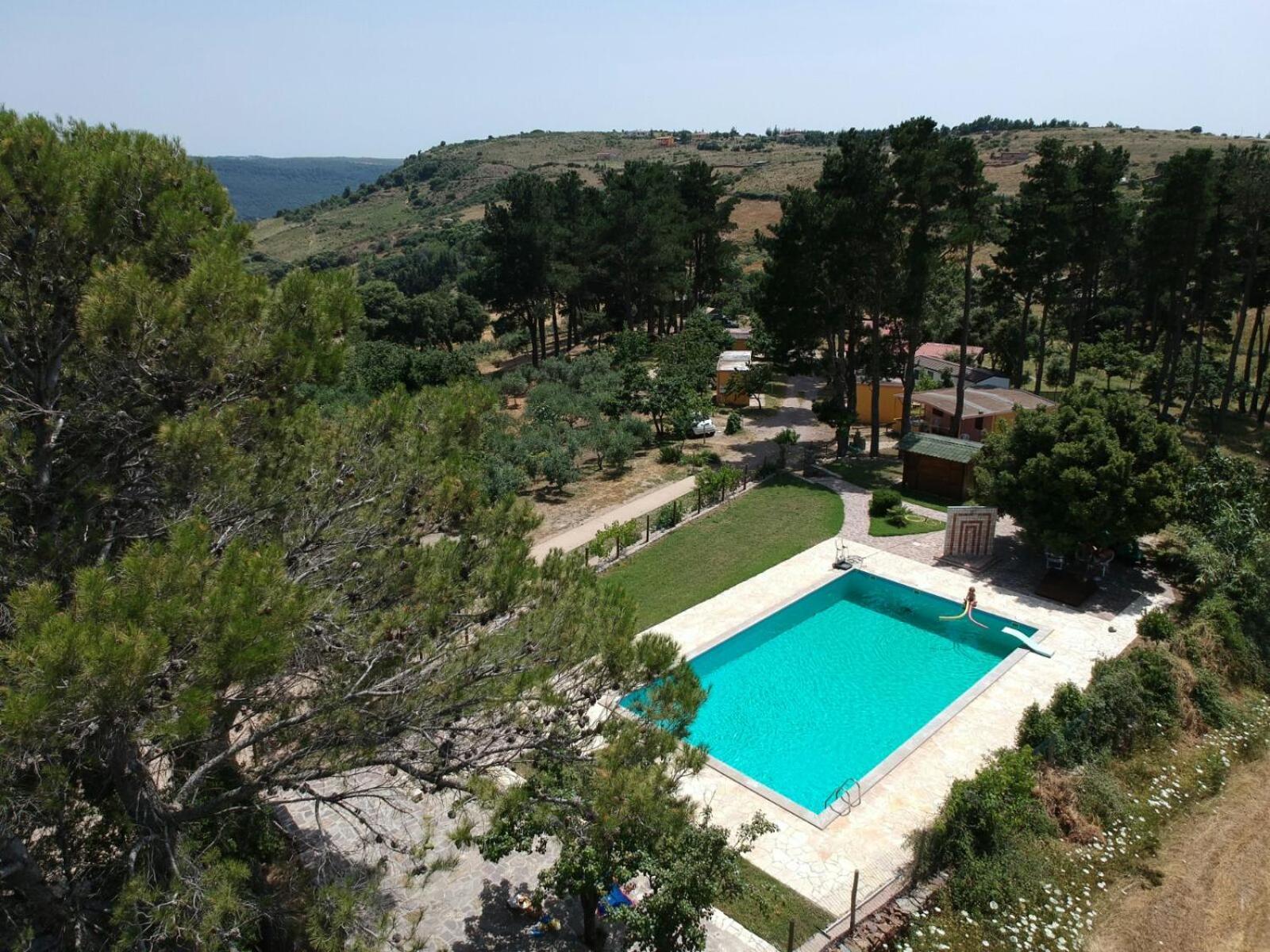 B&B Helga'S Agricampeggio Seùlo Exterior foto
